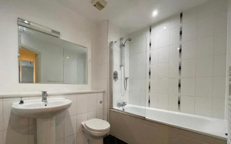 Stylish Two Bed In The Heart Of The City 伯明翰 外观 照片